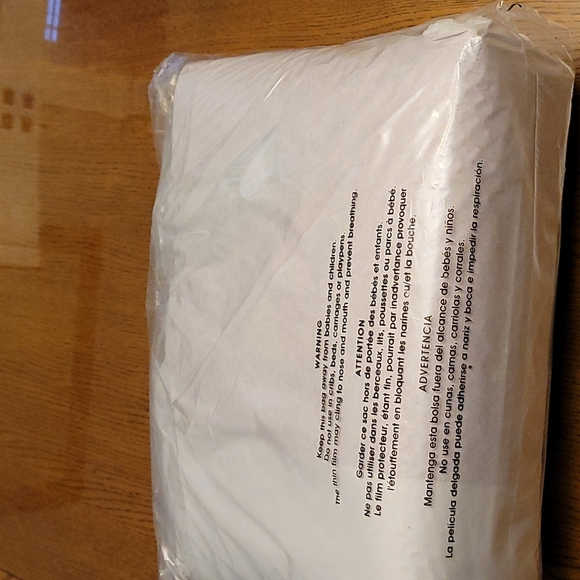 New with tags Coach keith haring mickey mouse disney highline tote red - Picture 3 of 3